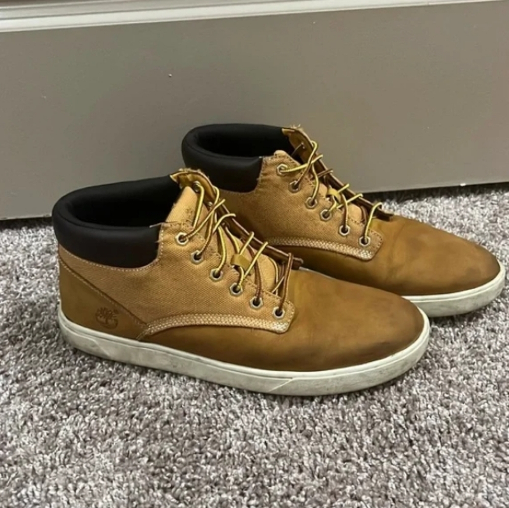 Men shoes Chukka Boots